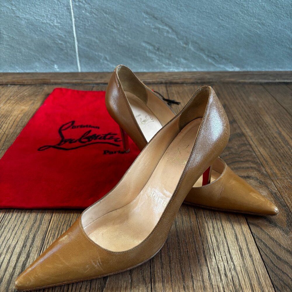 Christian Louboutin Pointed-Toe Leather Pumps, 37 - Picture 2 of 11